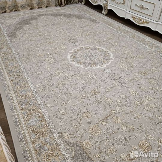 Иранский ковёр