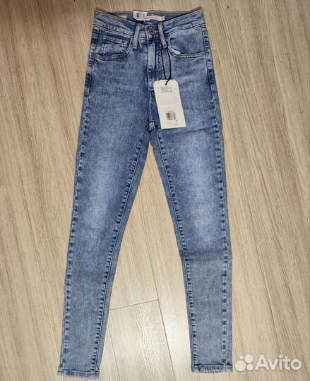 Джинсы Levi's Mile High Super Skinny Jeans