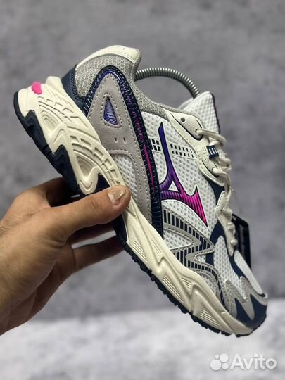 Кроссовки мужские Mizuno Adventure (41-45)