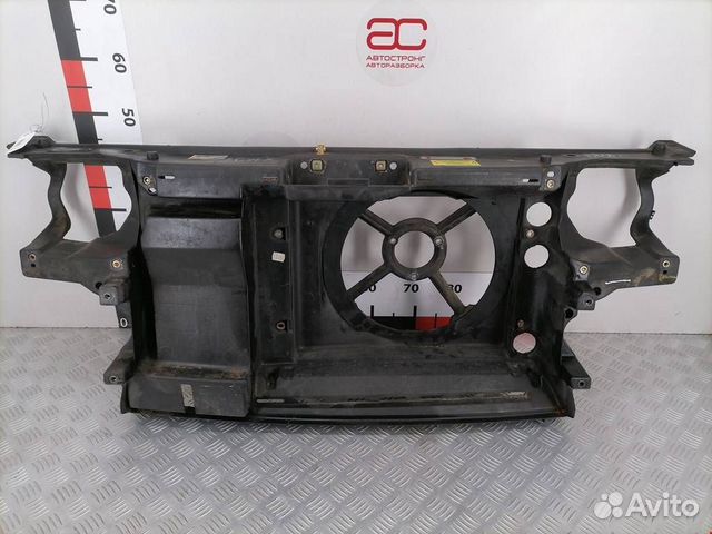 Панель передняя (телевизор) для Volkswagen Golf 3