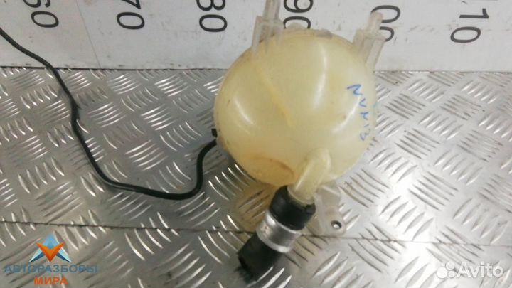 Бачок расширительный Citroen C4 Picasso 2009