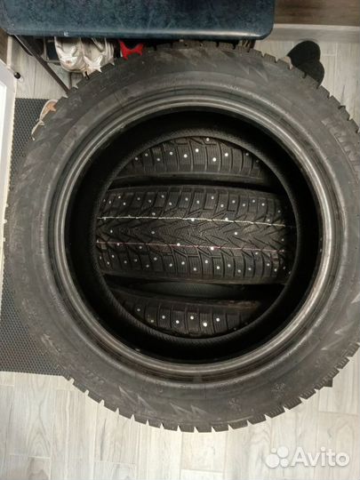 iLink Wintervorhut Stud III 235/55 R18