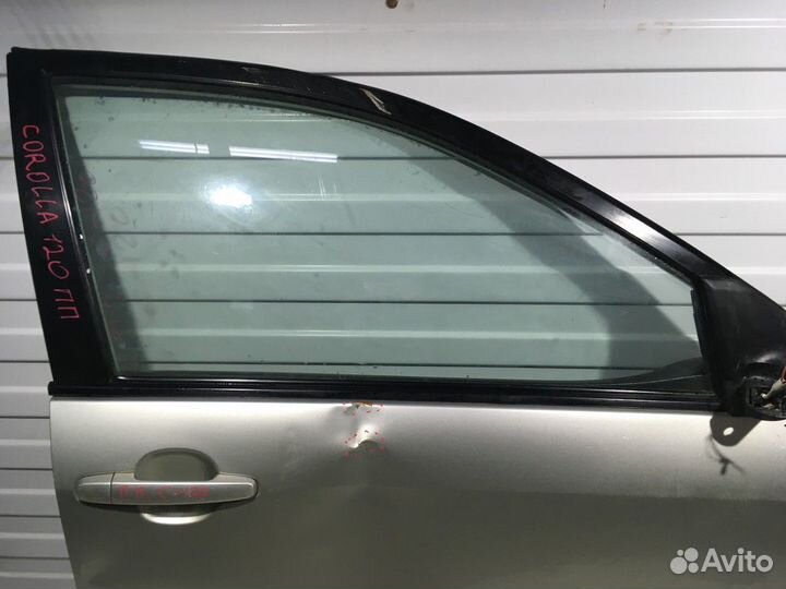 Стекло двери передней правой