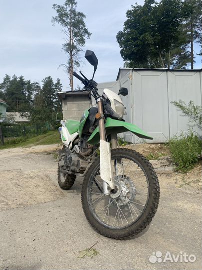 Мотоцикл Эндуро Motoland XR250 enduro