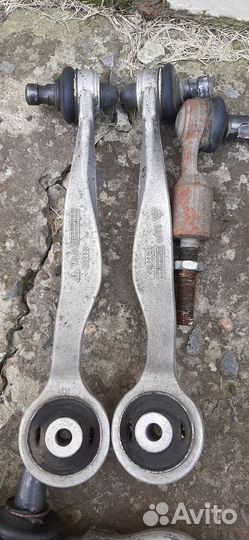 Рычаги передней подвески(шаровые опоры) Ауди А6 С5