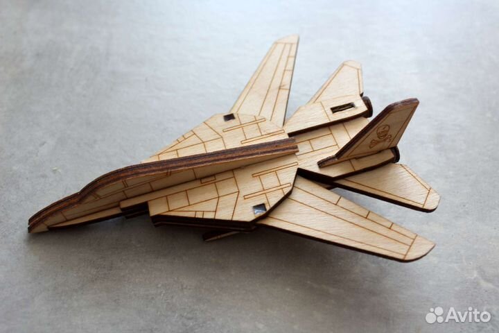 Машинка деревянная