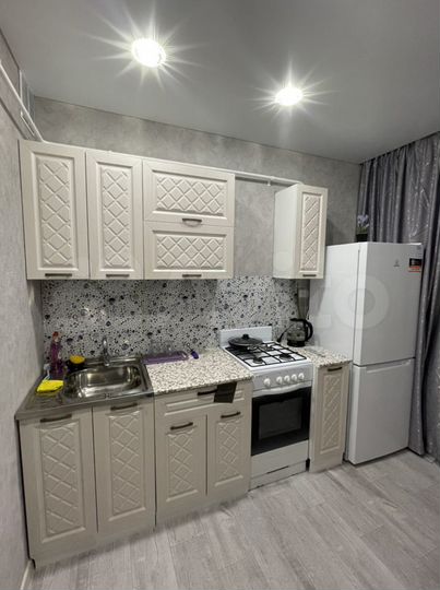 1-к. квартира, 37 м², 1/10 эт.