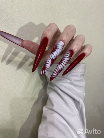 Наращивание ногтей