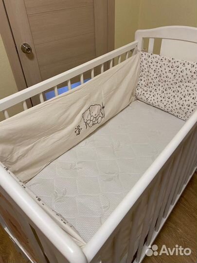 Кровать детская с маятником Тедди 3