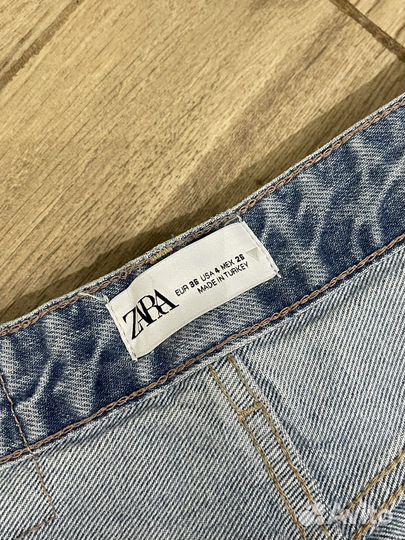 Прямые джинсы zara