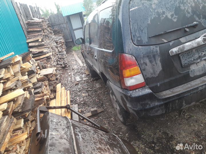 Мазда Требьют в полный разбор