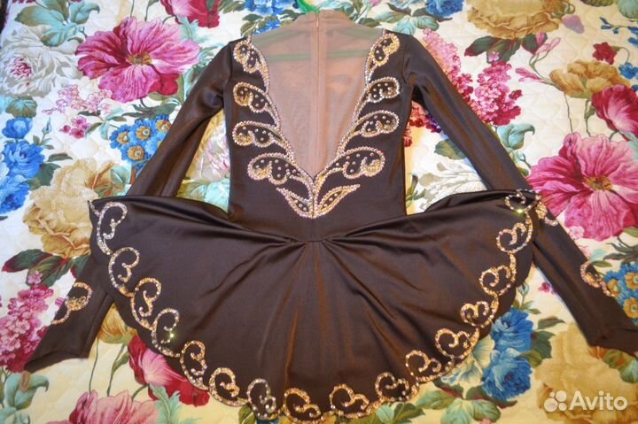 Платье для фигурного катания