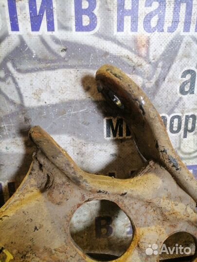 Рычаг передний правый Mazda Xedos 9