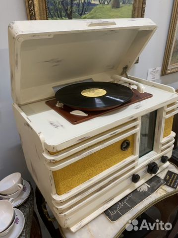 Ламповая радиола «Минск Р-7»