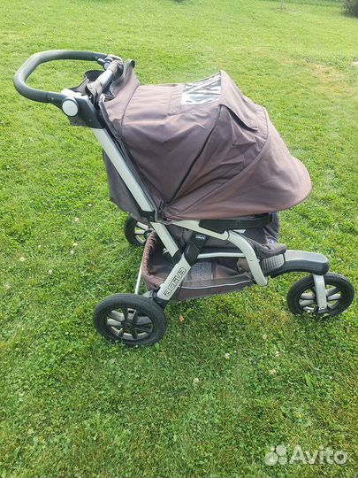 Прогулочная коляска chicco