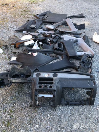 Салон мицубиси аутлендер 1