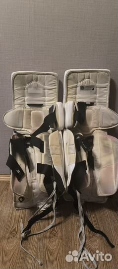 Вратарские щитки bauer supreme