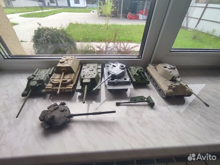 Сборные модели танков в 35 маштабе