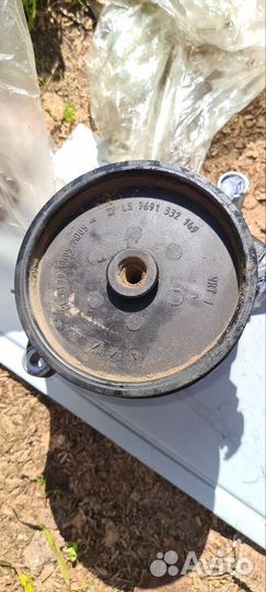 Насос гур мерседес 212