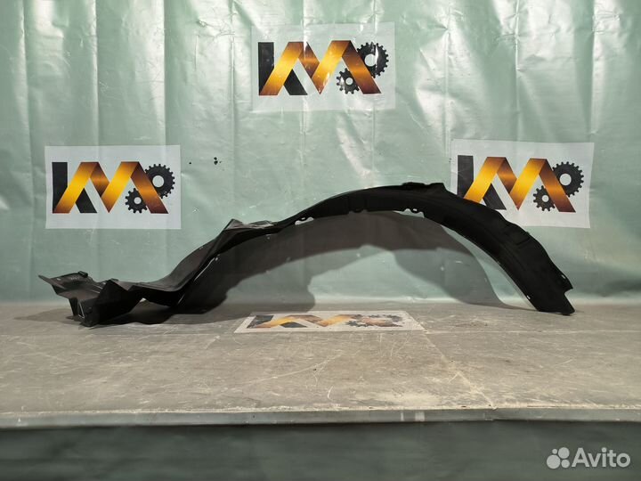 Toyota HiLux 15- Подкрылок Передний правый 30510