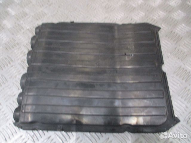 Облицовка электроразъема Mercedes-Benz A9605400280