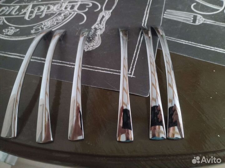 Мебельные ручки новые