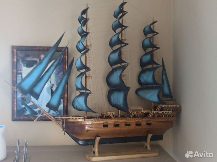 Модель корабля