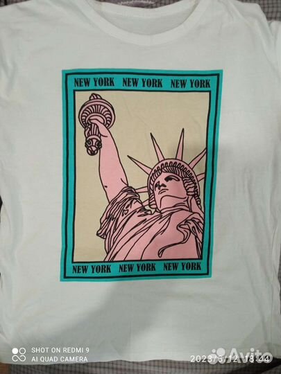 Футболка женская