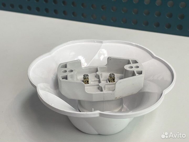 Патрон под лампу декоративный