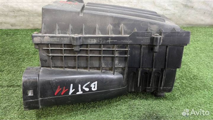 Корпус воздушного фильтра volkswagen Passat CC (B