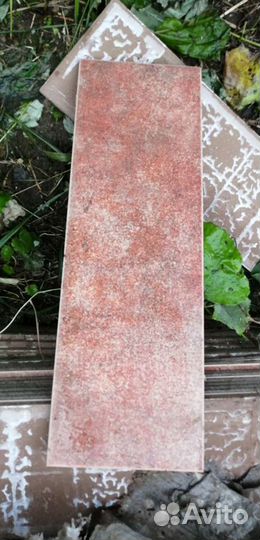 Продам плитку керамическую. 36.5х12.0х0.8