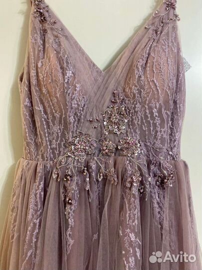 Вечернее платье
