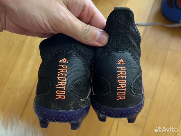 Бутсы adidas predator