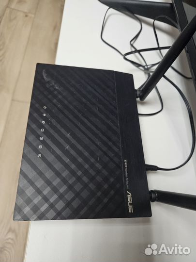Продаётся роутер Asus RT-N12