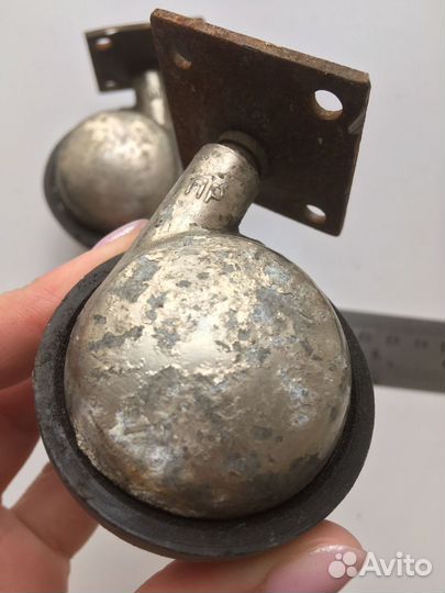 Колесики для мебели