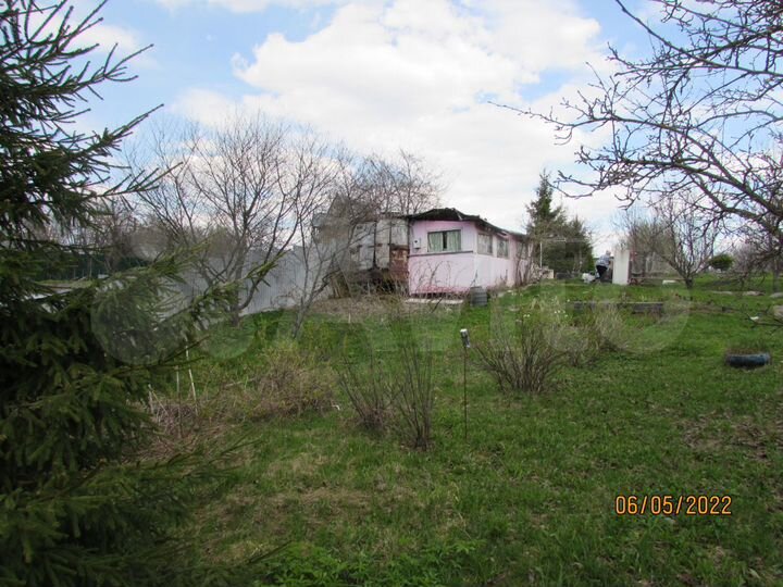 Дача 20 м² на участке 25 сот.