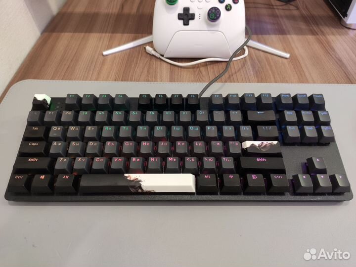 Кастомная red square keyrox tkl equinox