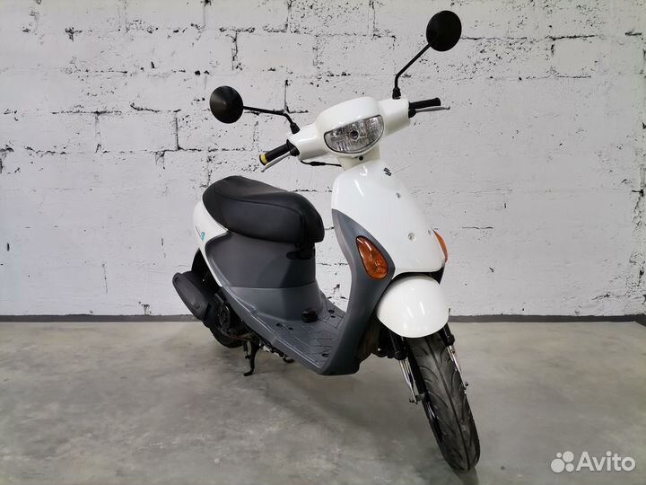 Скутер Suzuki Lets 4