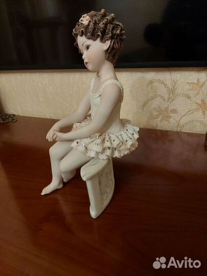 Статуэтка балерина фарфор