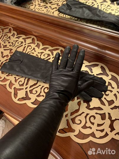Перчатки женские кожаные
