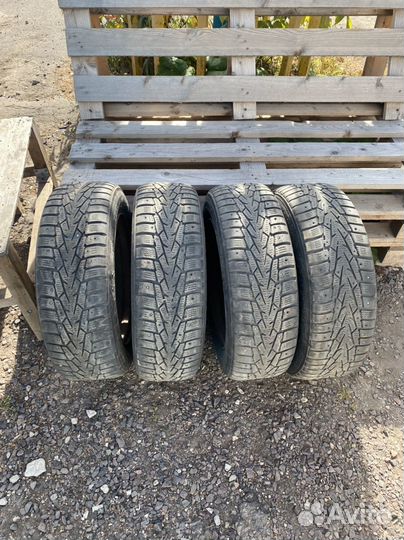Nokian Tyres Hakkapeliitta 7 185/65 R15 92T
