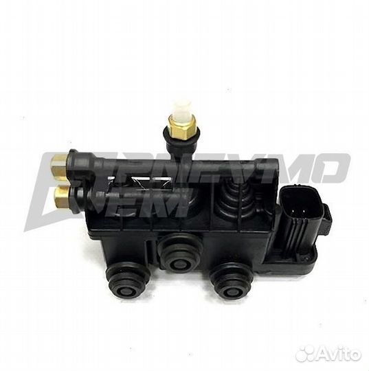 Блок клапанов пневмоподвески Land Rover Sport L320