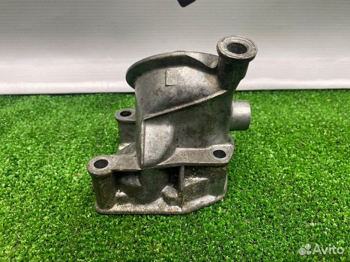 Корпус масляного фильтра Mercedes-Benz 103.940