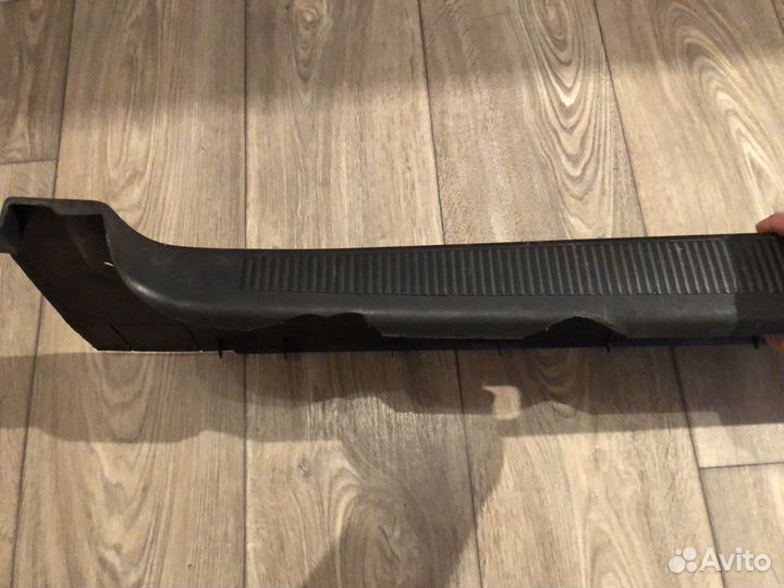 Накладка замка багажника ауди с4 седан