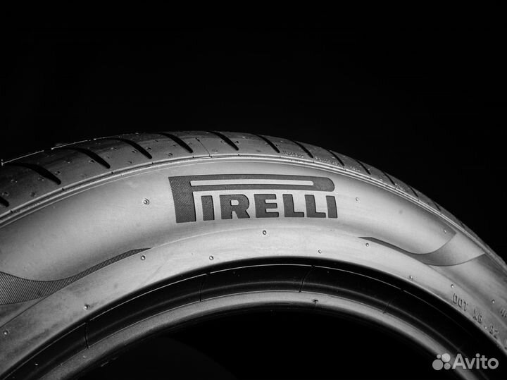 Pirelli P Zero PZ4 265/45 R20 и 295/40 R20 116Y