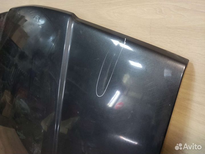 Капот, Volvo 960