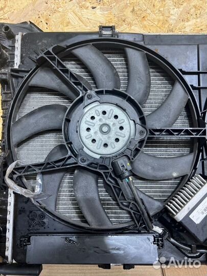 Кассета радиаторов в сборе Audi Q5 I 8R cdnc 2011