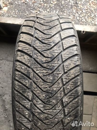 Yokohama Ice Guard IG65 215/60 R17 50B