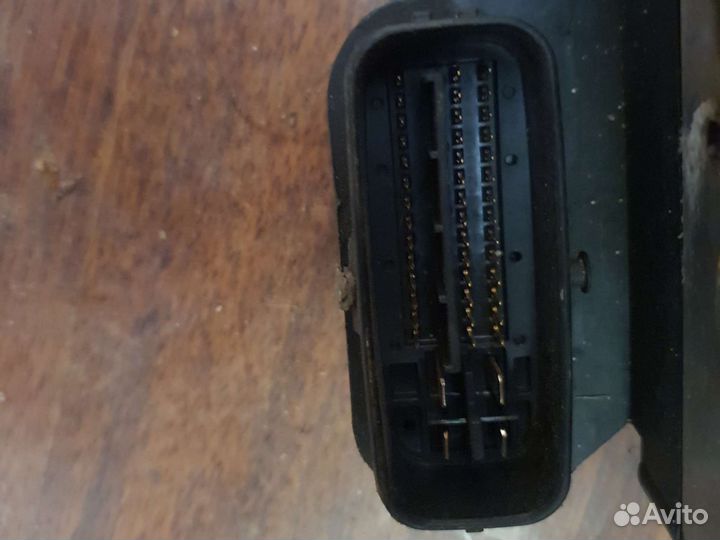 Блок ABS Toyota Rav 4 30 кузов 2.4 литра