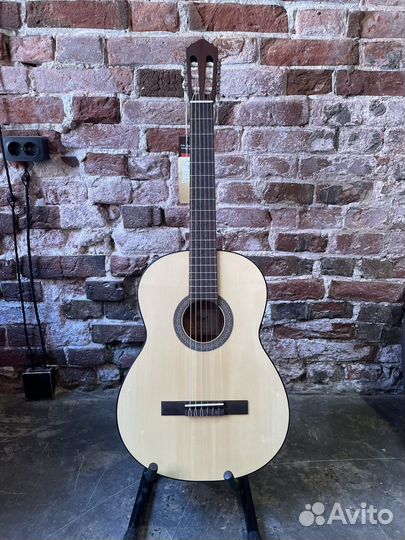 Классическая гитара Cort AC 100 OP матовая